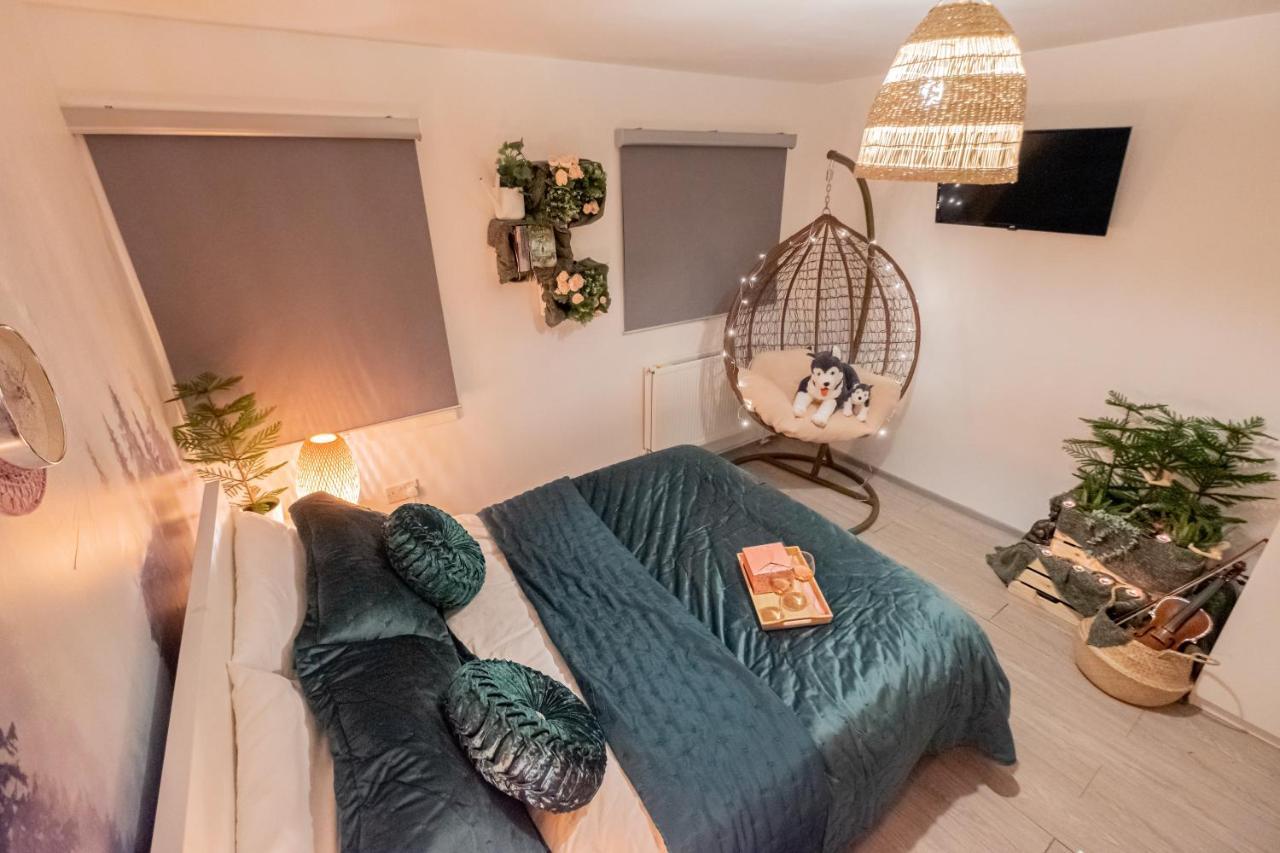 Forest Work & Relax Accommodation Overstone Εξωτερικό φωτογραφία