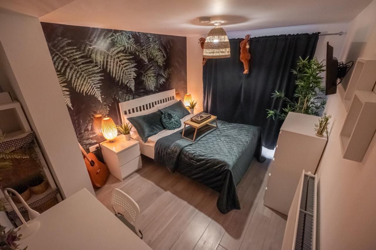 Forest Work & Relax Accommodation Overstone Εξωτερικό φωτογραφία